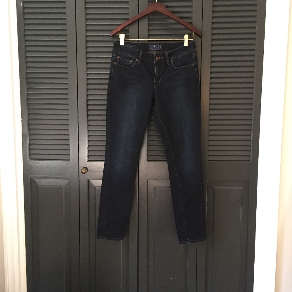 Lucky Jeans